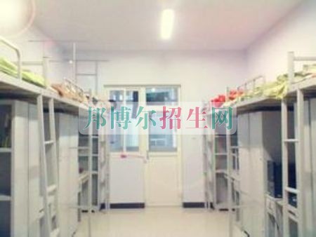 鶴壁職業(yè)技術(shù)學(xué)院宿舍條件、住宿好嗎、寢室情況