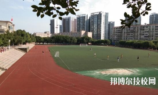 重慶渝北職業(yè)教育中心2020年報(bào)名條件、招生要求、招生對(duì)象