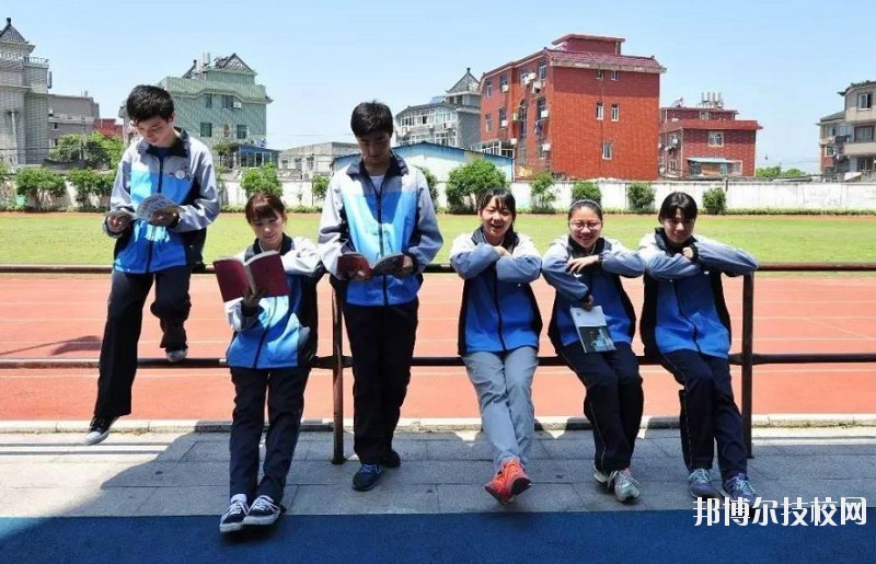 杭州建設(shè)職業(yè)學(xué)校2020年報(bào)名條件、招生要求、招生對象