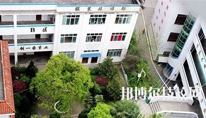 貴州鳳岡縣中等職業(yè)學(xué)校2020年報(bào)名條件、招生要求、招生對(duì)象