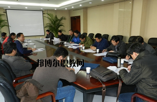 蒼南縣職業(yè)中等專業(yè)學(xué)校2020年2020年報(bào)名條件、招生要求、招生對象