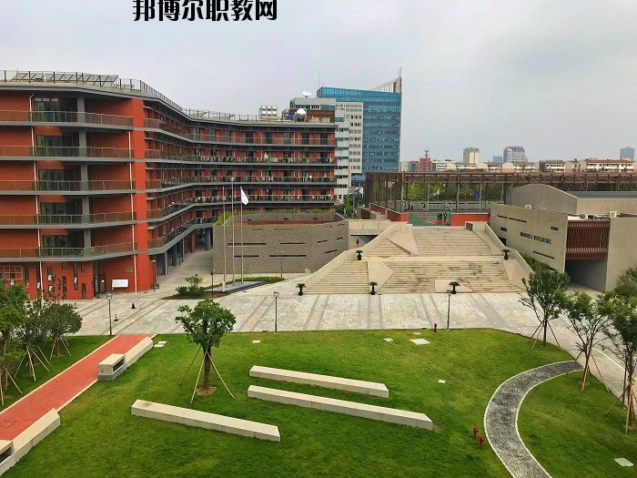 龍灣區(qū)職業(yè)技術(shù)學(xué)校教育集團(tuán)2020年報(bào)名條件、招生要求、招生對(duì)象