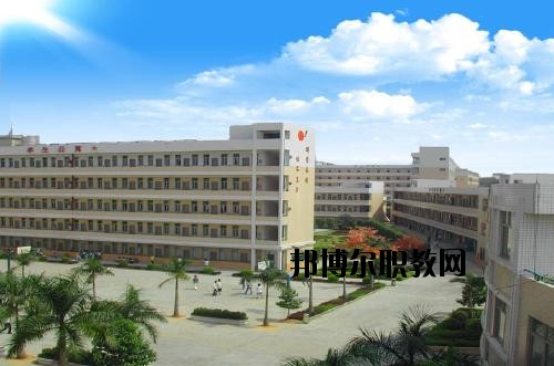 曲靖羅平職業(yè)技術(shù)學(xué)校2020年學(xué)費(fèi)、收費(fèi)多少