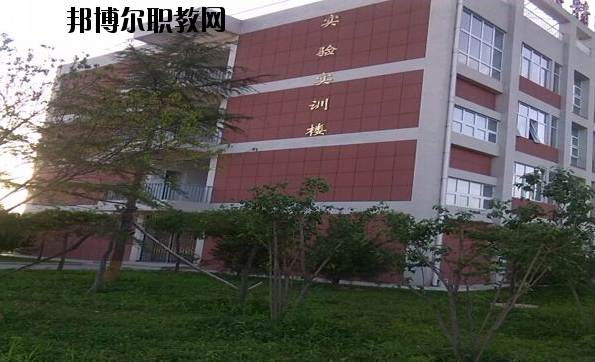 藍(lán)田職業(yè)教育中心2020年報(bào)名條件、招生要求、招生對(duì)象 