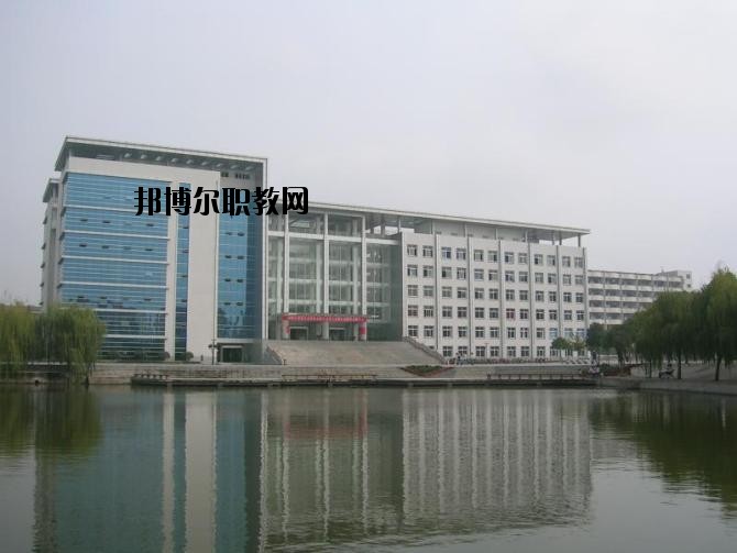 永仁縣職業(yè)高級中學(xué)2020年學(xué)費、收費多少