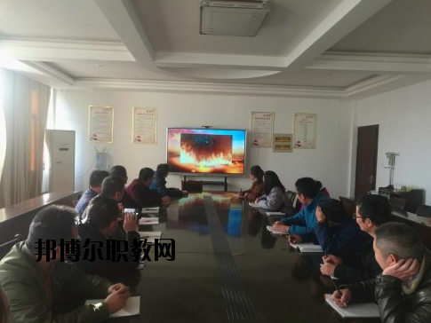 江蘇潤(rùn)州中等專(zhuān)業(yè)學(xué)校2020年招生辦聯(lián)系電話(huà)