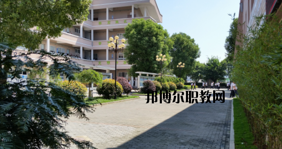 青田縣職業(yè)技術(shù)學(xué)校怎么樣，好不好