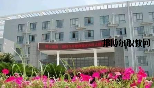 臨海江南職業(yè)技術(shù)學(xué)校怎么樣，好不好