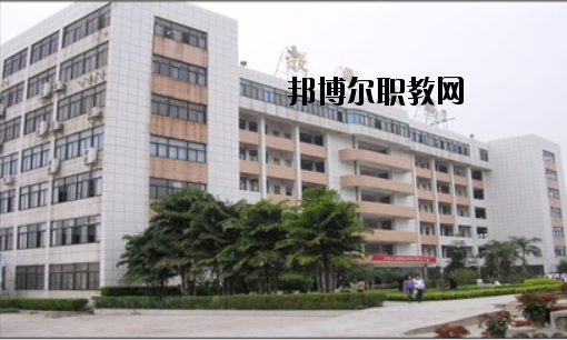 肇慶工業(yè)貿(mào)易學(xué)校怎么樣、好不好