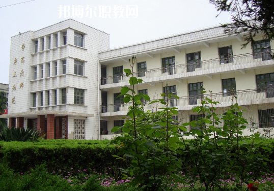 安徽霍邱師范學校2020年報名條件、招生要求、招生對象
