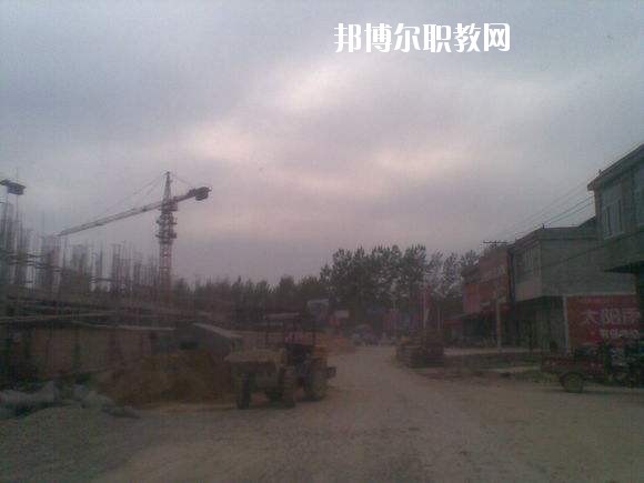 沈丘職業(yè)教育中心2021年報名條件、招生要求、招生對象