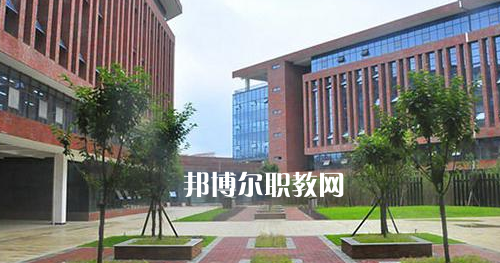 貴州城市職業(yè)學(xué)院中專部2021年報(bào)名條件、招生要求、招生對象