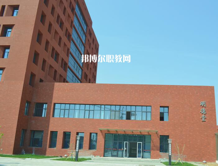 張家口機(jī)械工業(yè)學(xué)校2022年報(bào)名條件、招生要求、招生對(duì)象