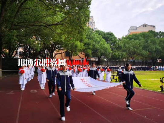無錫衛(wèi)生高等職業(yè)技術(shù)學(xué)校2022報名條件、招生要求、招生對象