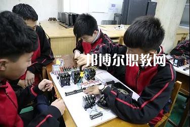 咸陽(yáng)中鐵工程職業(yè)技術(shù)學(xué)校2022年報(bào)名條件、招生要求、招生對(duì)象