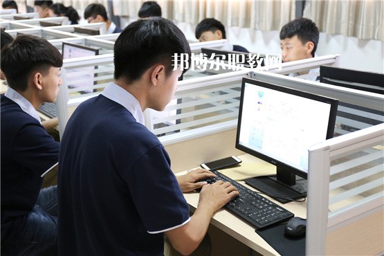 石家莊財經(jīng)商貿(mào)學校2022年報名條件、招生要求、招生對象