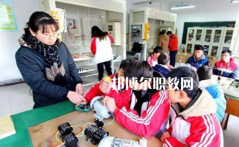 咸陽(yáng)渭城區(qū)高級(jí)職業(yè)中學(xué)2022年報(bào)名條件、招生要求、招生對(duì)象