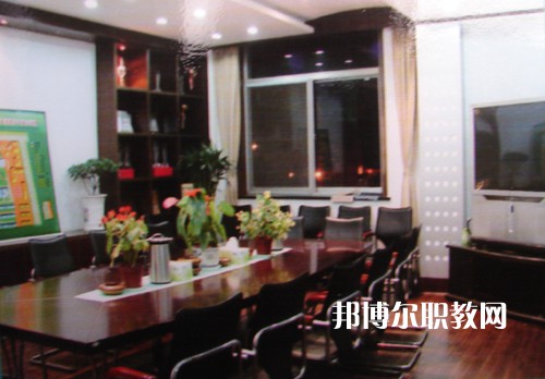 揚(yáng)州文化藝術(shù)學(xué)校2022年報名條件、招生要求、招生對象