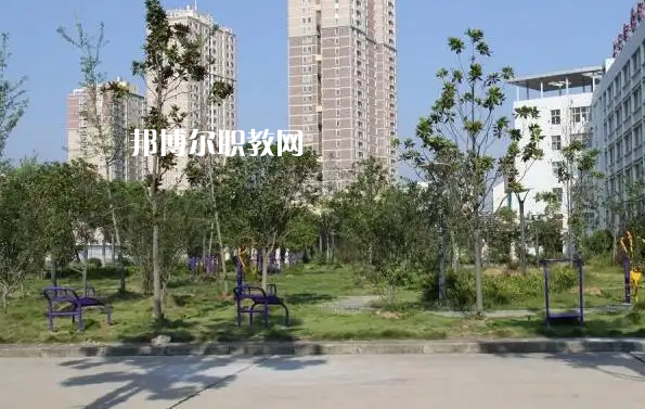 安陸中等職業(yè)技術(shù)學(xué)校2022年報(bào)名條件、招生要求、招生對(duì)象