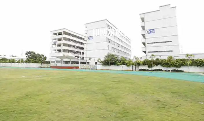 湖南醫(yī)藥衛(wèi)校2022年報名條件、招生要求、招生對象