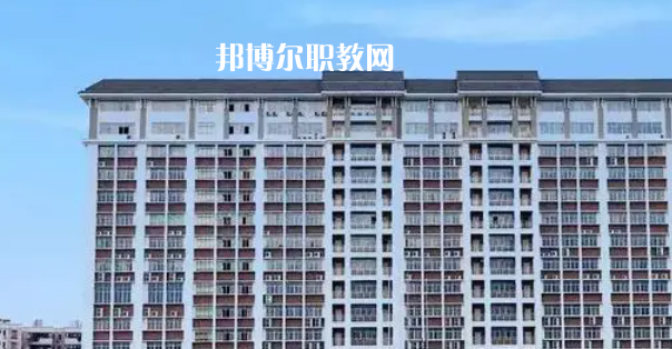 廣州高職?？圃盒Ｅ琶?4強(qiáng)