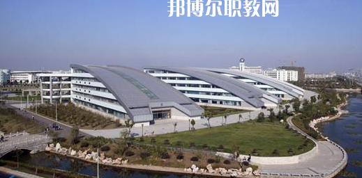 常州高職?？圃盒Ｅ琶?強(qiáng)