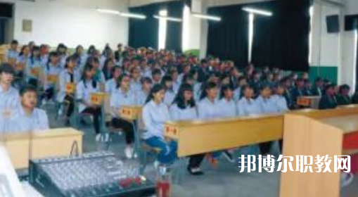 寶雞秦華職業(yè)技術學校怎么樣、好不好